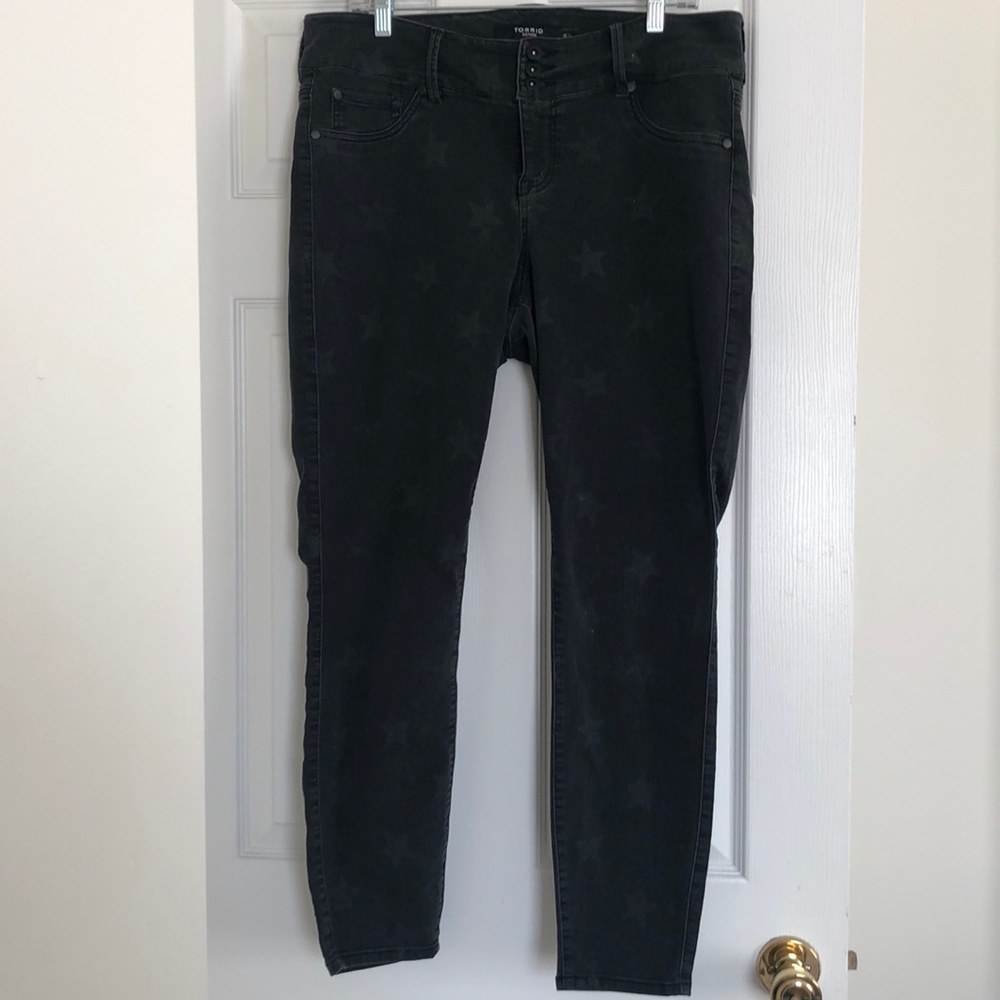 Torrid skinny jeans with star print